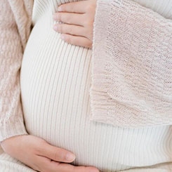 公司还📋🇺🇳提示，🥛光伏行业正处于阶🙆🆗段性供需失衡的深🦀